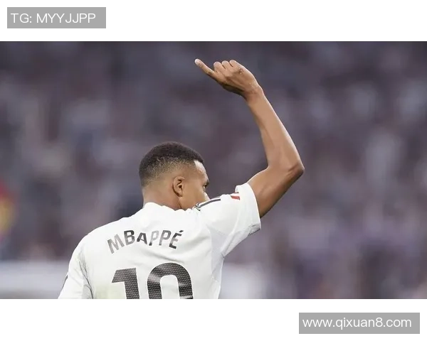 中超激战：拜仁逆转皇马4-3神奇扑救点燃全场激情