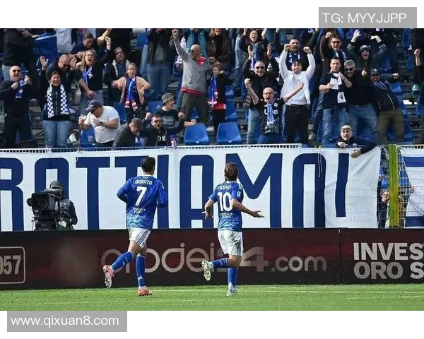 切尔西逆转皇马4-0晋级世界杯决赛争议判罚引发全场热议