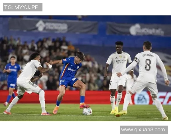 意甲激战皇马4-0曼联点球大战瞬间点燃全场激情十大精彩进球回顾