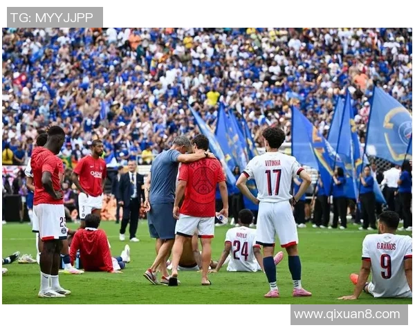 欧联杯惊心动魄战役切尔西逆转巴黎圣日耳曼争议判罚引发全场沸腾