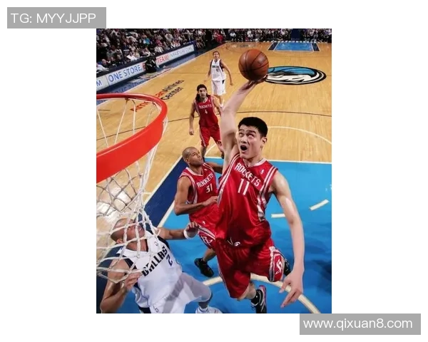 姚明如何在篮球生涯中巧妙隐藏自己的英语能力与语言障碍的故事